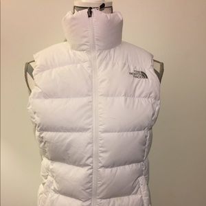 S North Face Women's White Down Nuptse 2 Vesr
